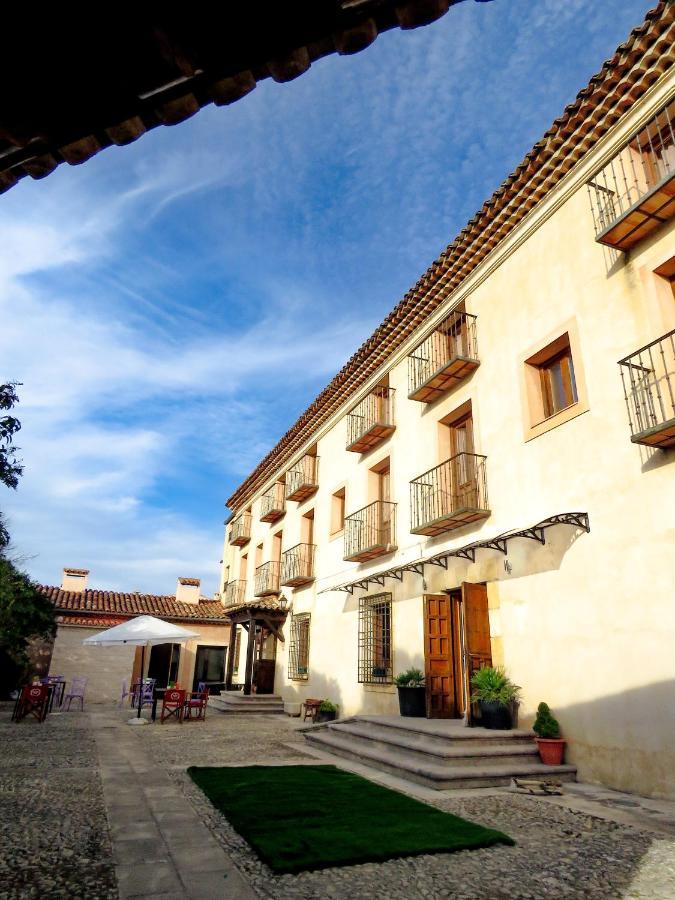 Hotel Rio Escabas, Serrania De Cuenca Canamares ภายนอก รูปภาพ